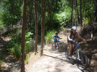 youth mountain bike helmet