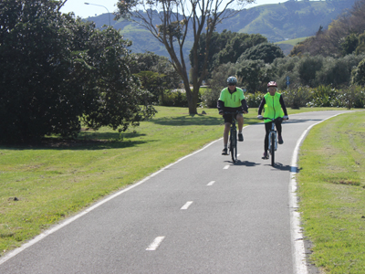 goUnders & recreation saddle