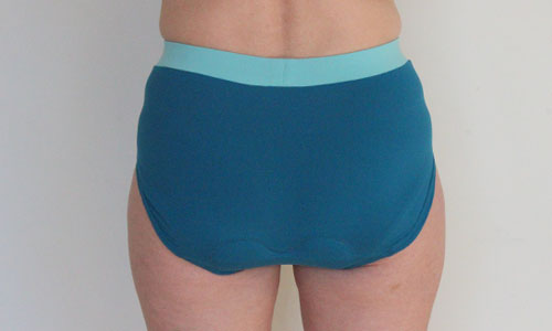 model-image-goUnders-goRide-Teal-back-1